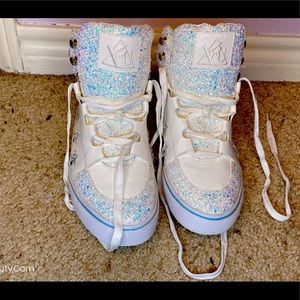 YRU Sky Sky sneakers
